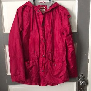 Mossimo water resistant windbreaker